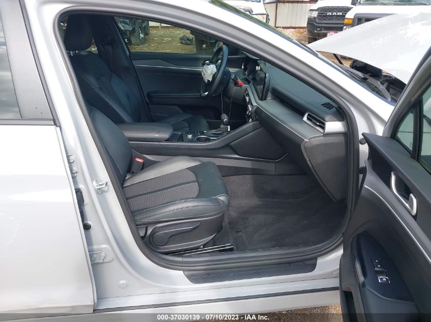 2023 KIA K5 GT-LINE - 5XXG64J27PG188707