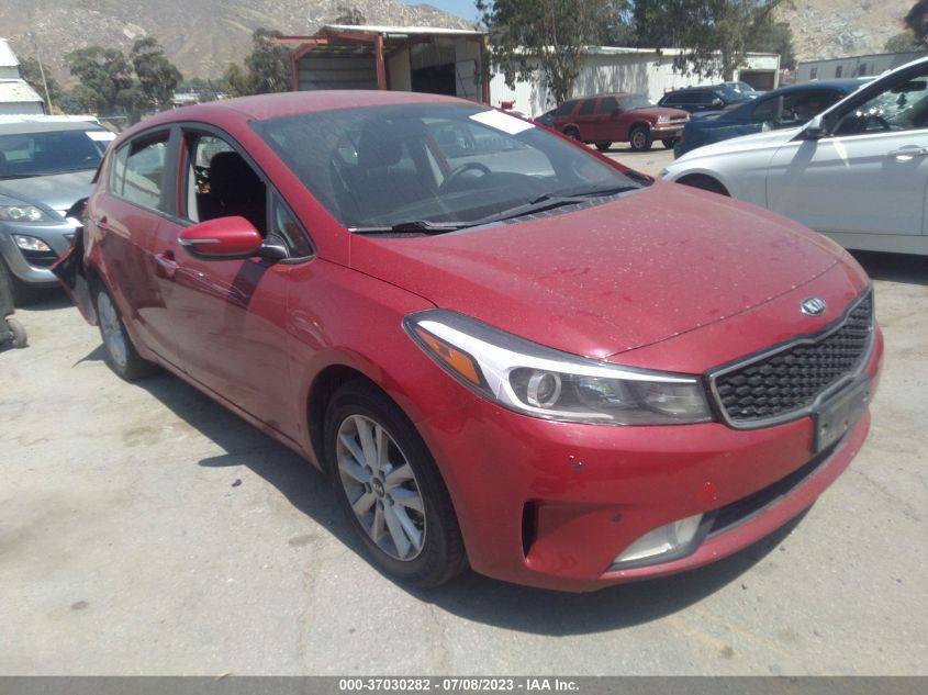 2017 KIA FORTE5 LX - KNAFK5A8XH5681124