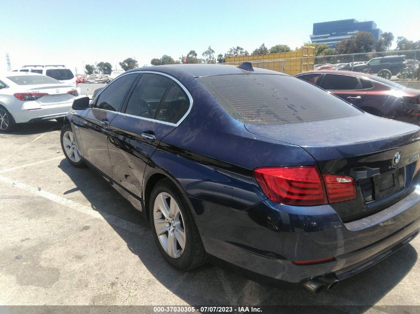 2013 BMW 5 SERIES 528I - WBAXG5C58DD232596