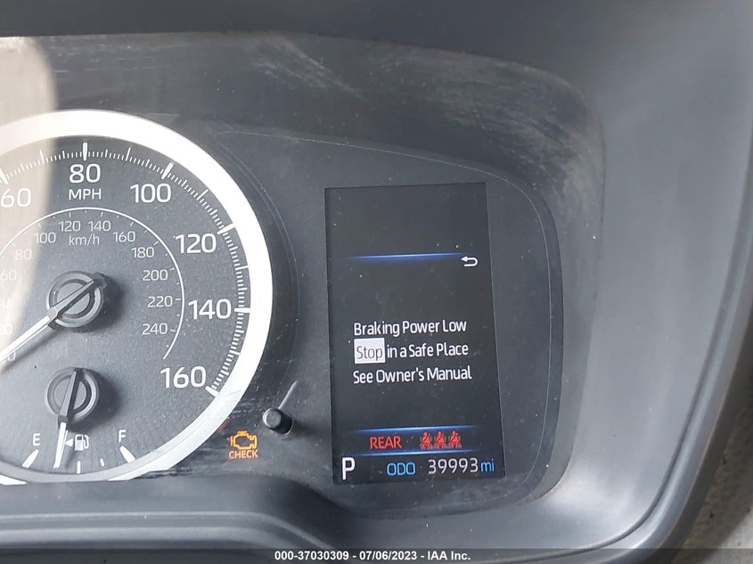 VIN JTDEPMAE7MJ136631 2021 TOYOTA COROLLA LE