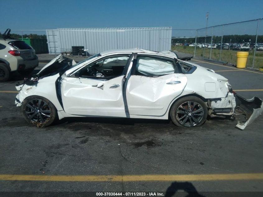 2016 NISSAN ALTIMA 2.5 SR - 1N4AL3AP1GC197929