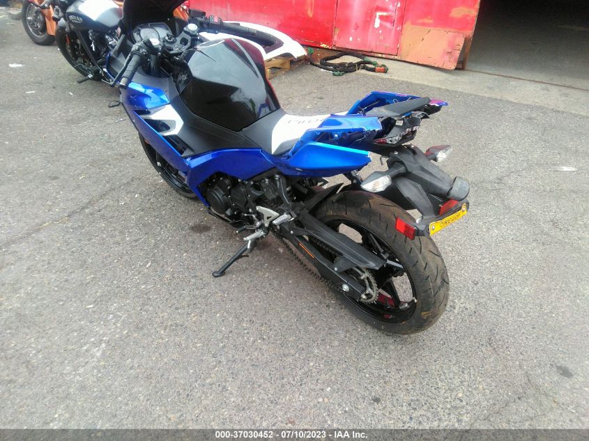2019 KAWASAKI EX400 JKAEXKH14KDA42528