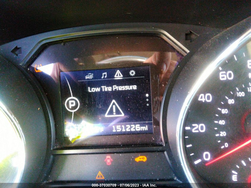 2017 KIA SEDONA LX - KNDMB5C1XH6254255