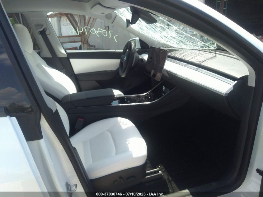 2020 TESLA MODEL Y LONG RANGE - 5YJYGDEE1LF049711