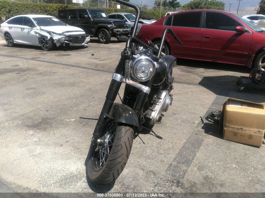 2021 HARLEY-DAVIDSON FLSL 1HD1YDJ28MB068527