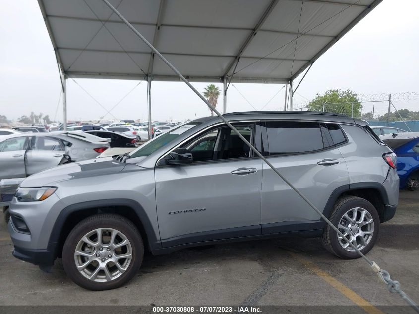 2022 JEEP COMPASS LATITUDE LUX - 3C4NJDFB4NT181584