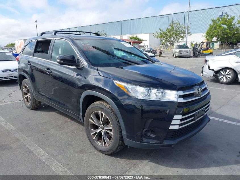 2018 TOYOTA HIGHLANDER LE - 5TDZZRFH9JS247658