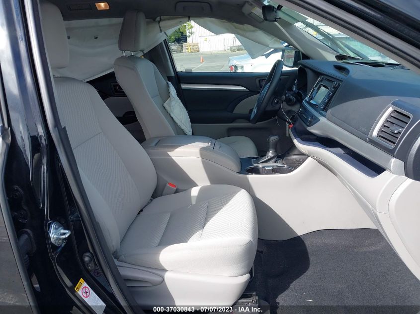 2018 TOYOTA HIGHLANDER LE - 5TDZZRFH9JS247658