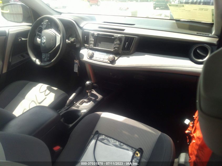 2015 TOYOTA RAV4 XLE - 2T3WFREV2FW132358