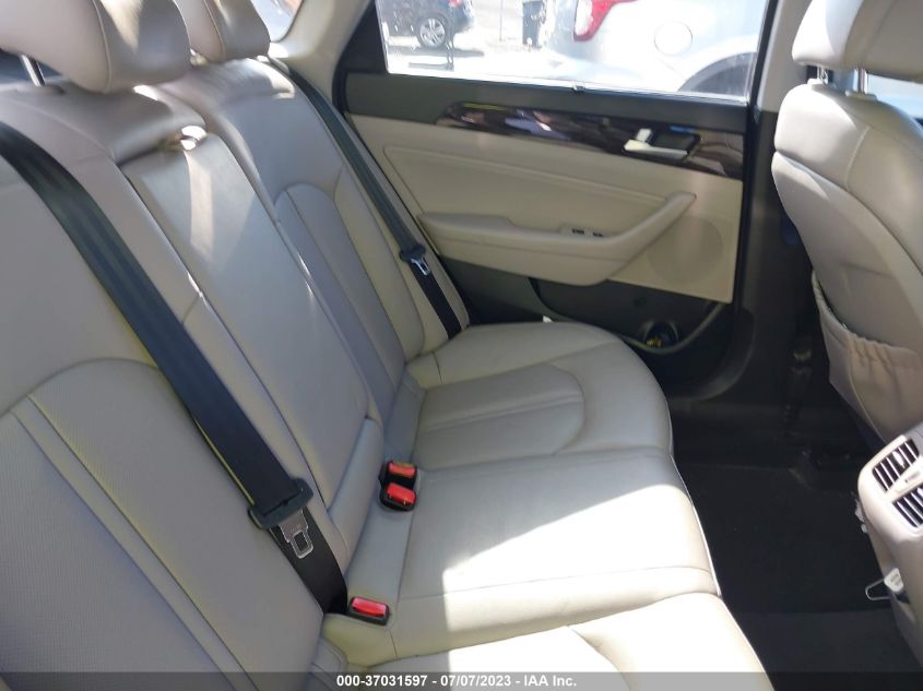 2016 HYUNDAI SONATA HYBRID LIMITED - KMHE34L19GA017548