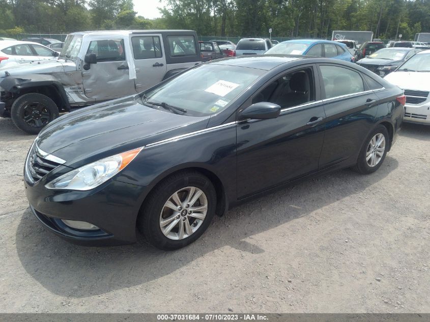 2013 HYUNDAI SONATA GLS PZEV - 5NPEB4AC7DH645057