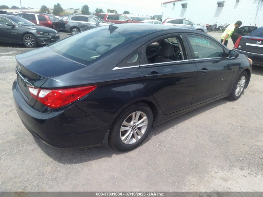 2013 HYUNDAI SONATA GLS PZEV - 5NPEB4AC7DH645057