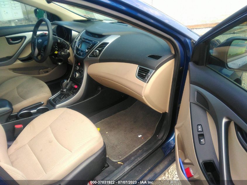 2015 HYUNDAI ELANTRA SE - 5NPDH4AE9FH611684