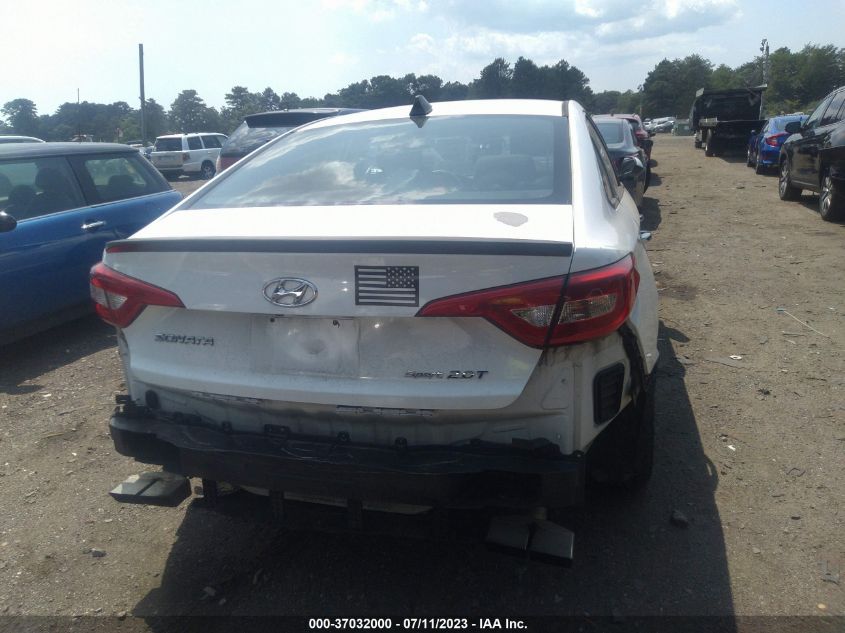 2016 HYUNDAI SONATA 2.4L SE - 5NPE24AF0GH286830