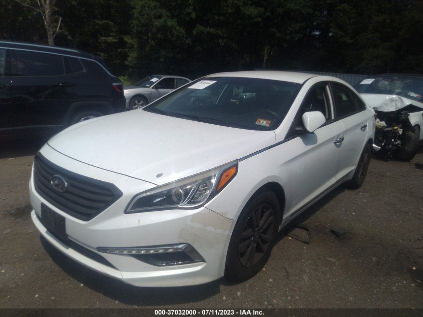 2016 HYUNDAI SONATA 2.4L SE - 5NPE24AF0GH286830