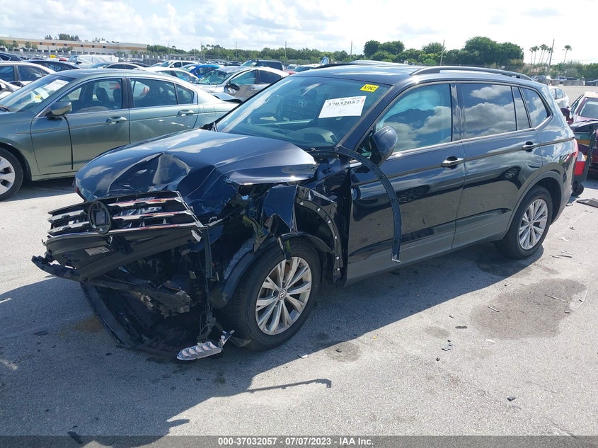 VIN 3VV1B7AX0KM082283 2019 VOLKSWAGEN TIGUAN S