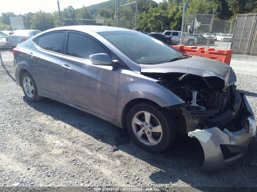 2015 HYUNDAI ELANTRA SE - 5NPDH4AE7FH558788