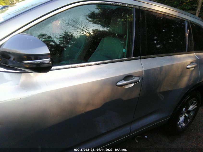 2015 TOYOTA HIGHLANDER XLE - 5TDJKRFHXFS200874
