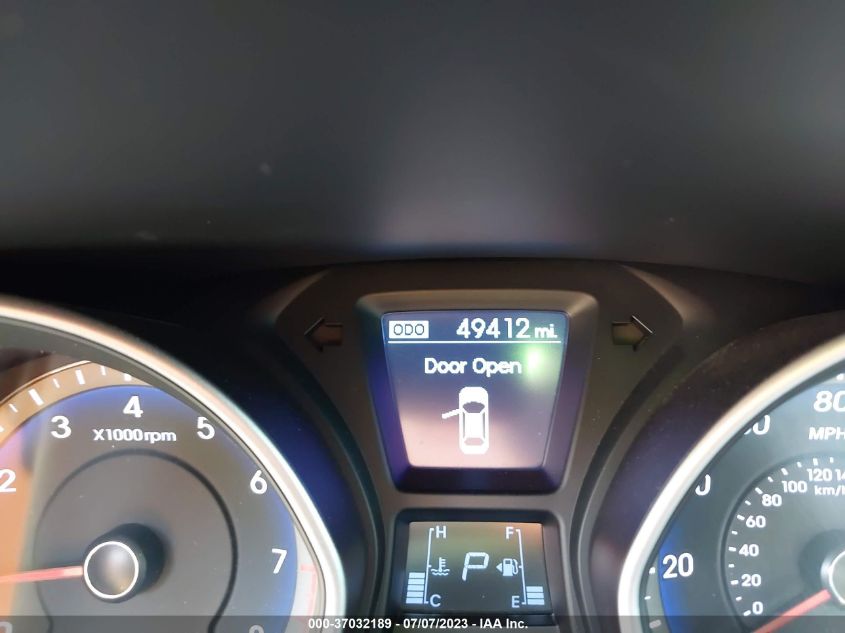 2013 HYUNDAI ELANTRA GT - KMHD35LEXDU130178