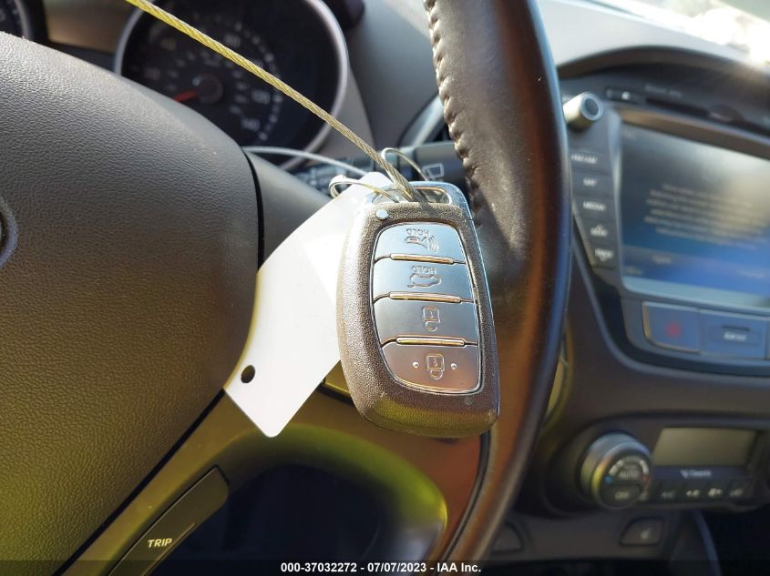 2015 HYUNDAI TUCSON LIMITED - KM8JU3AG8FU070767