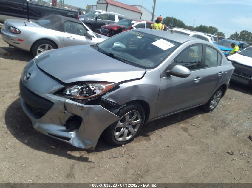 2013 MAZDA MAZDA3 I SPORT - JM1BL1U78D1830321