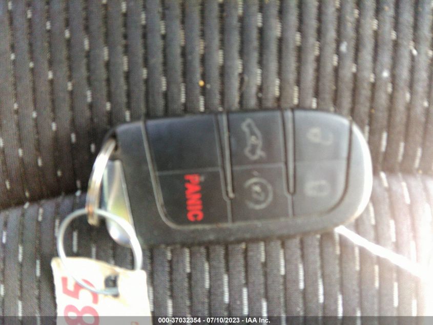 2017 DODGE JOURNEY SXT - 3C4PDCBG1HT523153