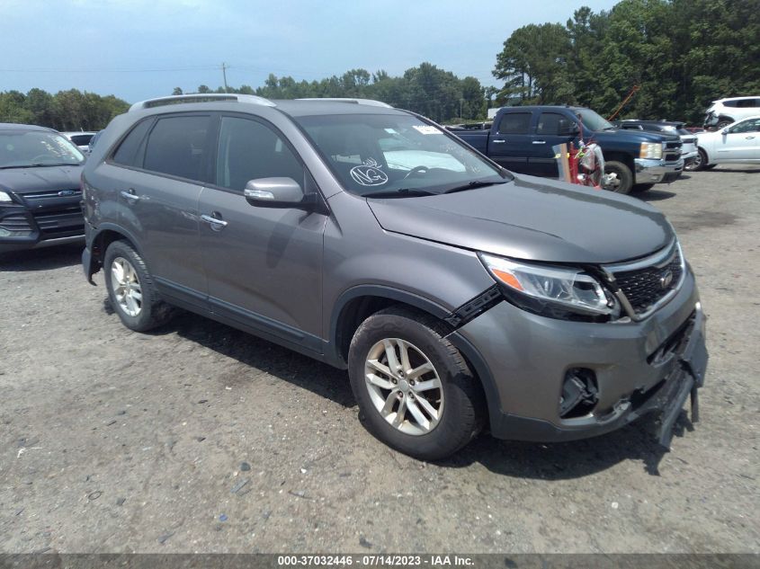 2015 KIA SORENTO LX - 5XYKT3A67FG580323