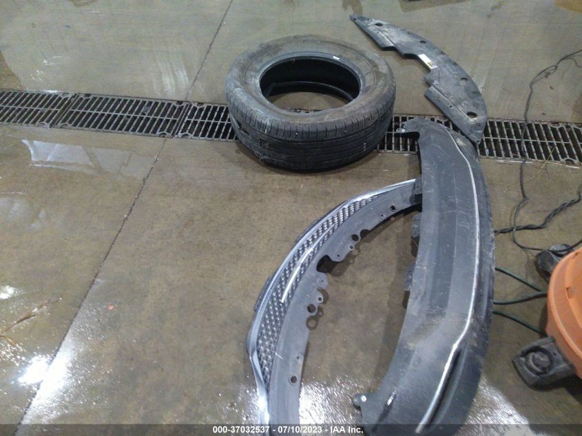 2016 CHRYSLER 200 LIMITED - 1C3CCCAB5GN128337