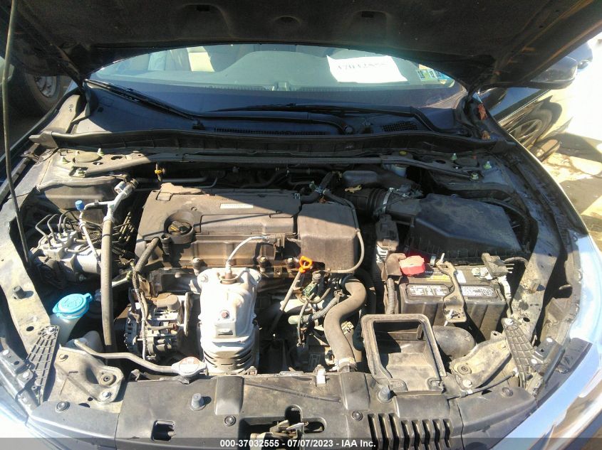 2016 HONDA ACCORD SEDAN EX - 1HGCR2F00GA061960