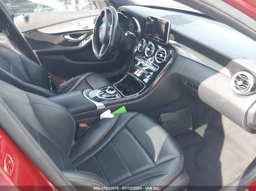 VIN 55SWF4JB6HU221632 2017 MERCEDES-BENZ C-CLASS C 300