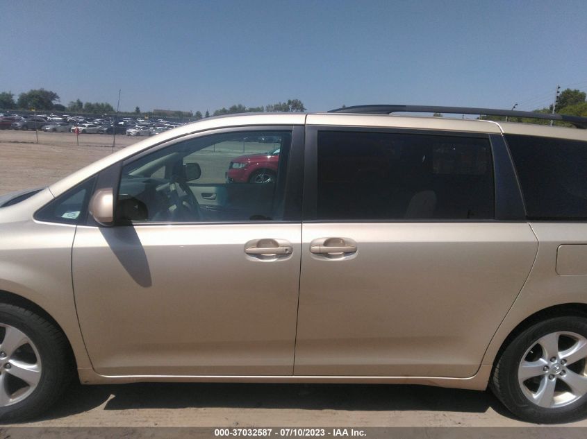 2014 TOYOTA SIENNA LE - 5TDKK3DC2ES448902