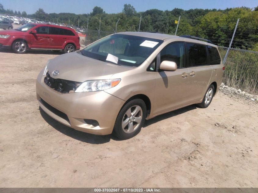 2014 TOYOTA SIENNA LE - 5TDKK3DC2ES448902
