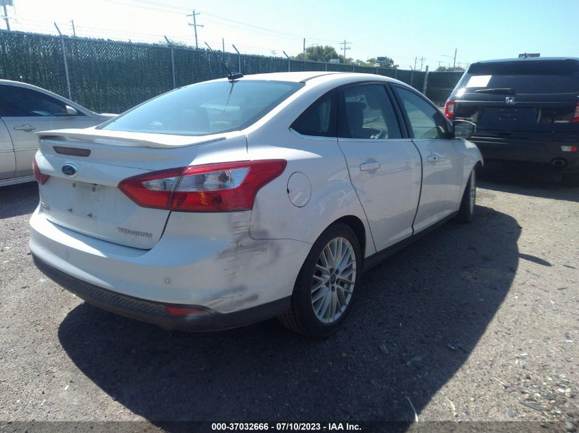 2014 FORD FOCUS TITANIUM - 1FADP3J20EL122142