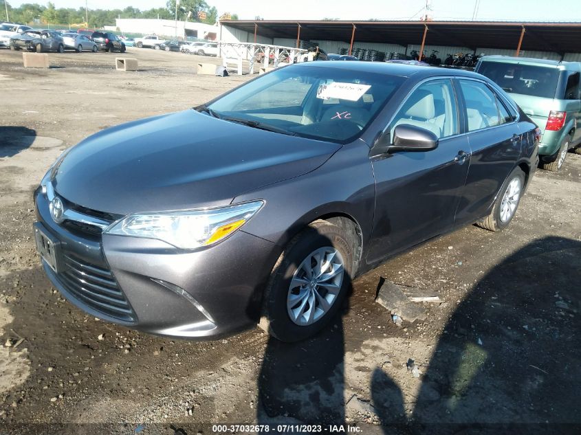 2015 TOYOTA CAMRY XLE/SE/LE/XSE - 4T4BF1FK7FR490672