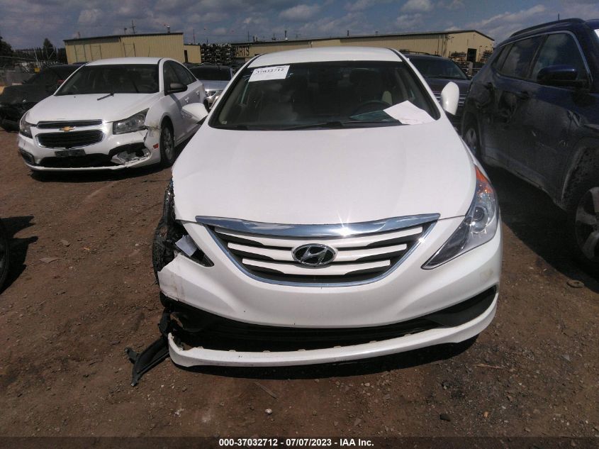 2014 HYUNDAI SONATA GLS - 5NPEB4AC6EH924176