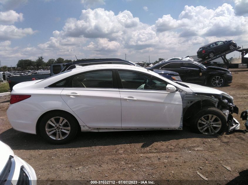 2014 HYUNDAI SONATA GLS - 5NPEB4AC6EH924176