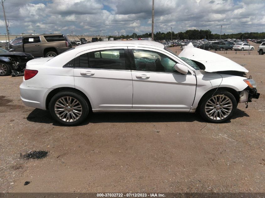 2013 CHRYSLER 200 LX - 1C3CCBAB4DN671524