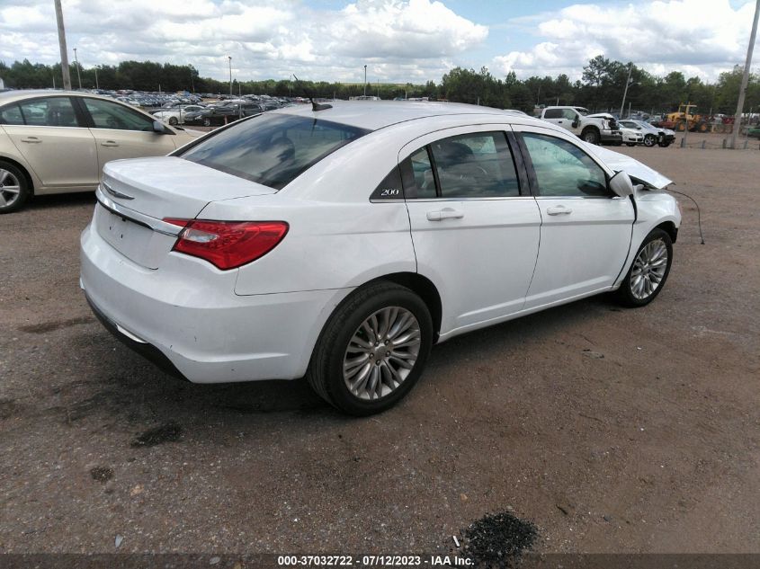 2013 CHRYSLER 200 LX - 1C3CCBAB4DN671524