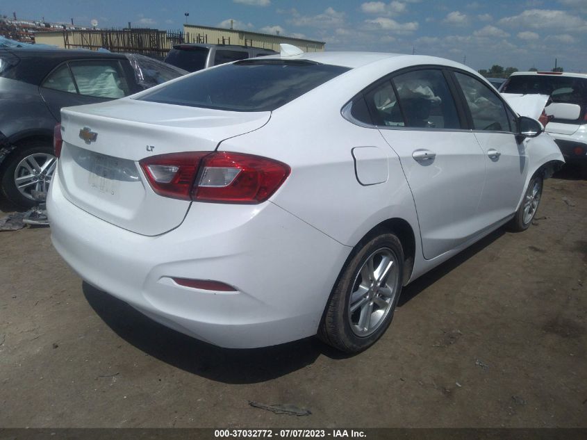 2018 CHEVROLET CRUZE LT - 1G1BE5SM8J7105846