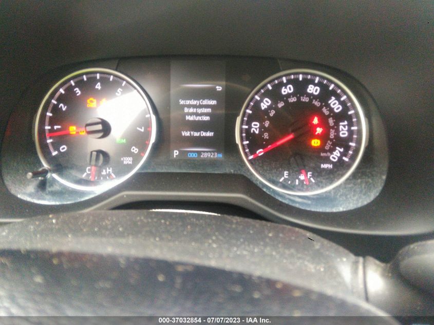 2021 TOYOTA RAV4 XLE - 2T3P1RFV2MW218672