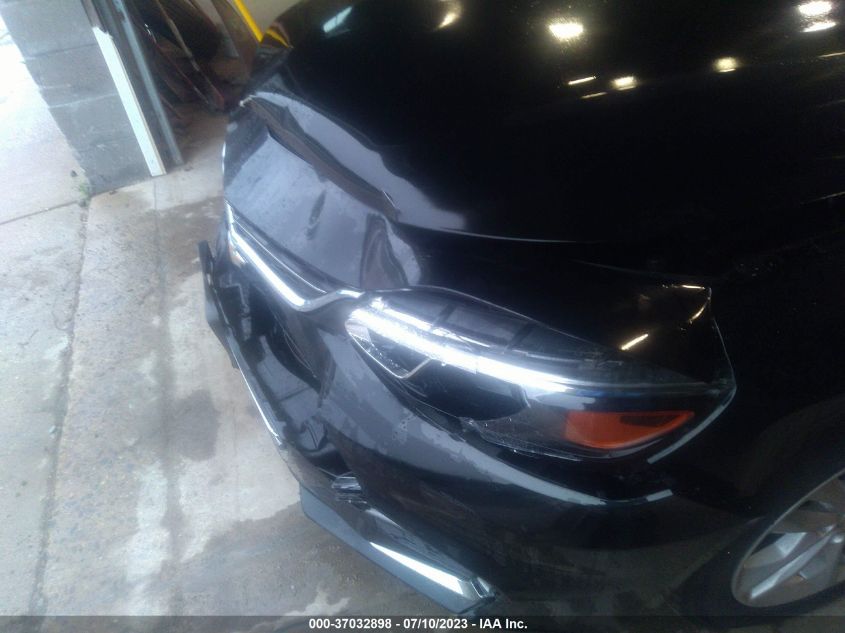 2018 CHEVROLET MALIBU LT - 1G1ZD5ST2JF260620