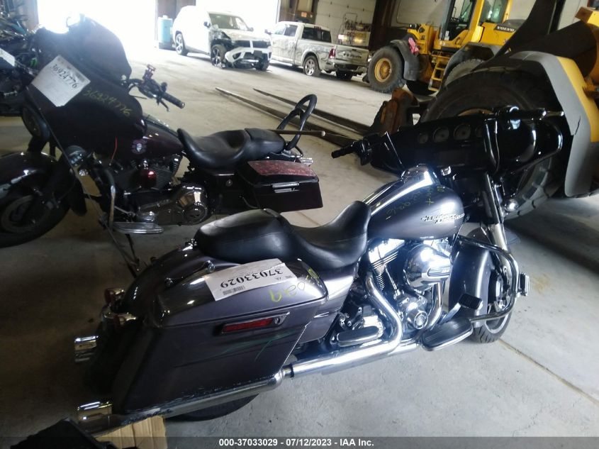 2015 HARLEY-DAVIDSON FLHXS STREET GLIDE SPECIAL - 1HD1KRM17FB667147