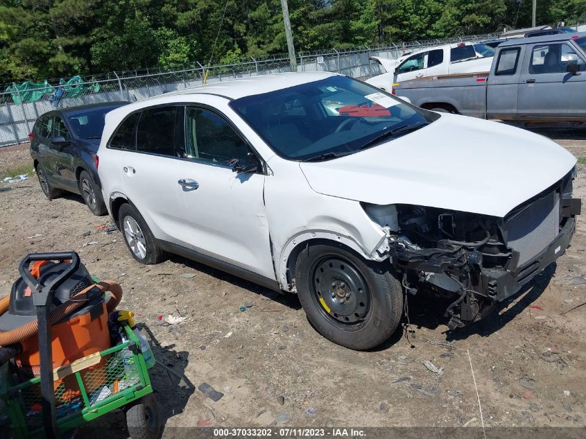 2019 KIA SORENTO LX - 5XYPG4A33KG533189