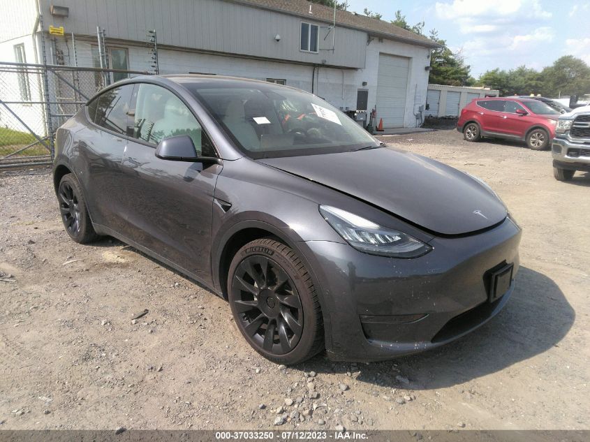 2021 TESLA MODEL Y LONG RANGE - 5YJYGDEEXMF079856