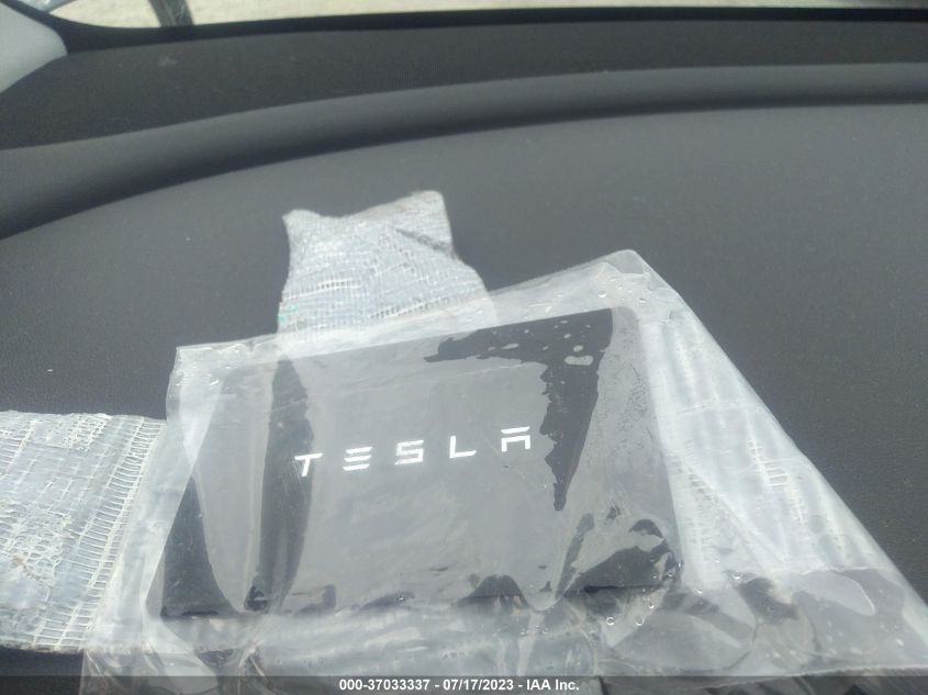 2022 TESLA MODEL Y LONG RANGE - 7SAYGDEE9NF425920