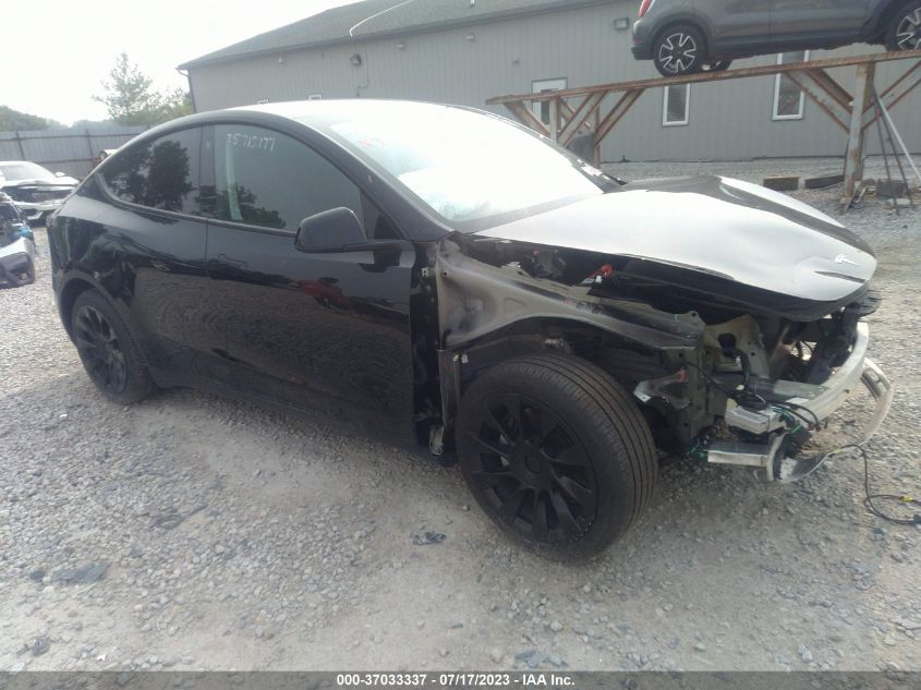 2022 TESLA MODEL Y LONG RANGE - 7SAYGDEE9NF425920