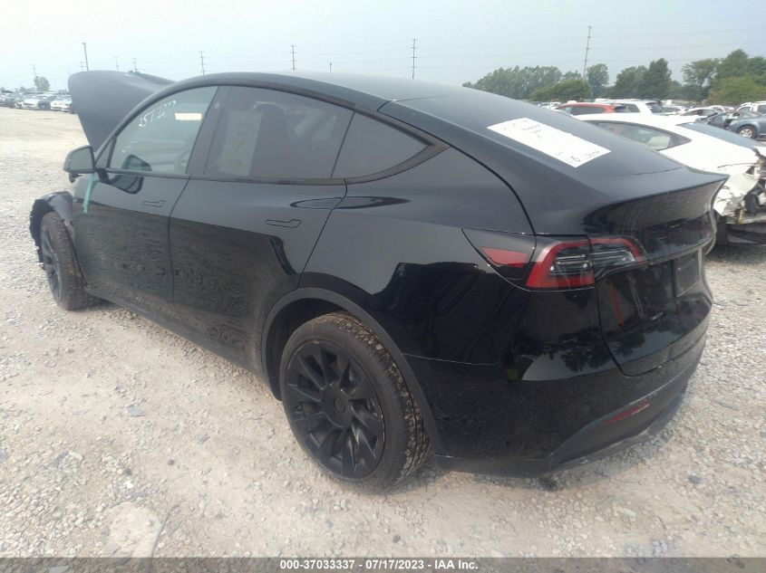 2022 TESLA MODEL Y LONG RANGE - 7SAYGDEE9NF425920