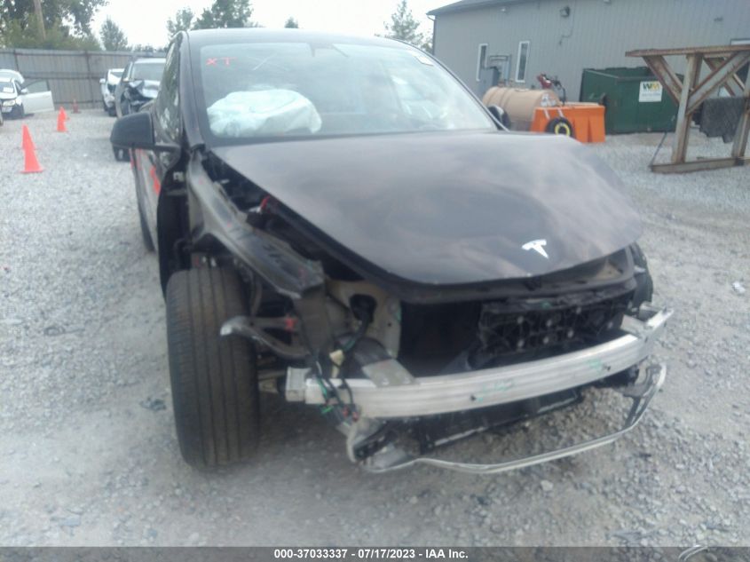 2022 TESLA MODEL Y LONG RANGE - 7SAYGDEE9NF425920