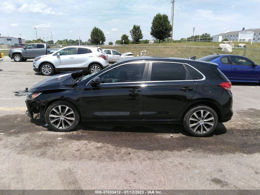 2018 HYUNDAI ELANTRA GT - KMHH35LE3JU038200