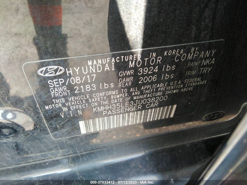 2018 HYUNDAI ELANTRA GT - KMHH35LE3JU038200